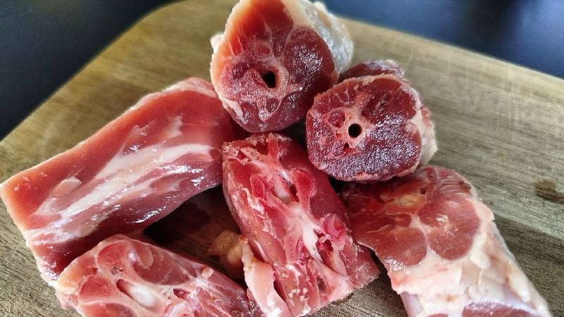 Утка считается гипоаллергенным мясом и вносит разнообразие в рацион питомца